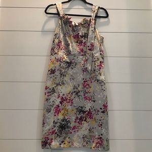 Beautiful floral Loft dress. Great fit, size 6.